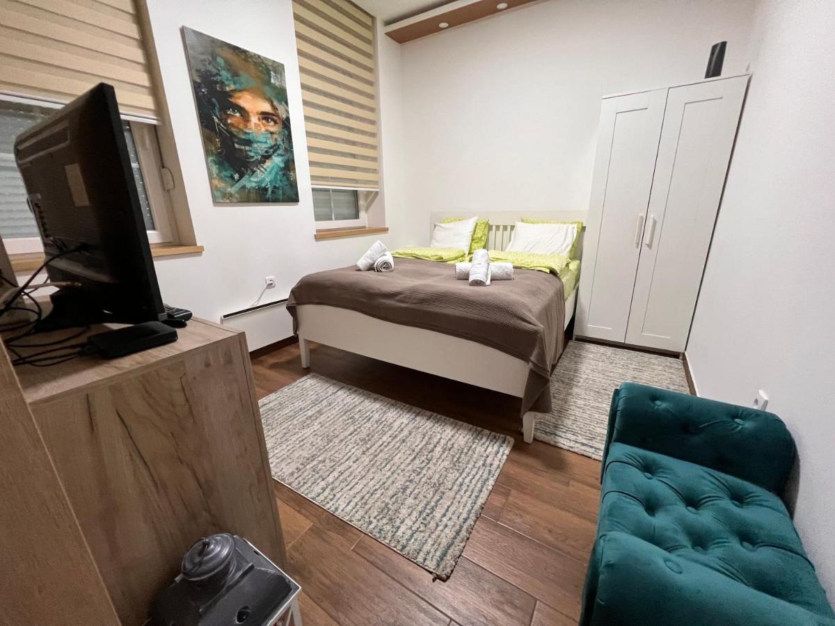 Apartment Nora เบลเกรด ภายนอก รูปภาพ